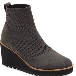 NWT Eileen Fisher Amos Knit Bootie 8M